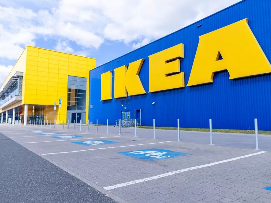 Példaértékű intézkedéscsomaggal segíti a családon belüli erőszakot elszenvedett munkavállalóit az IKEA