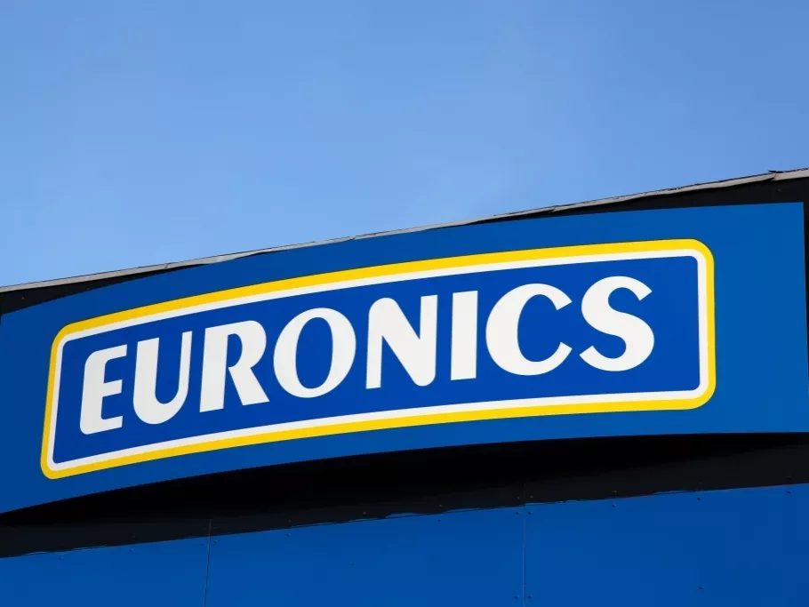 Közel 500 dolgozót érintő béremelést hajt végre az Euronics