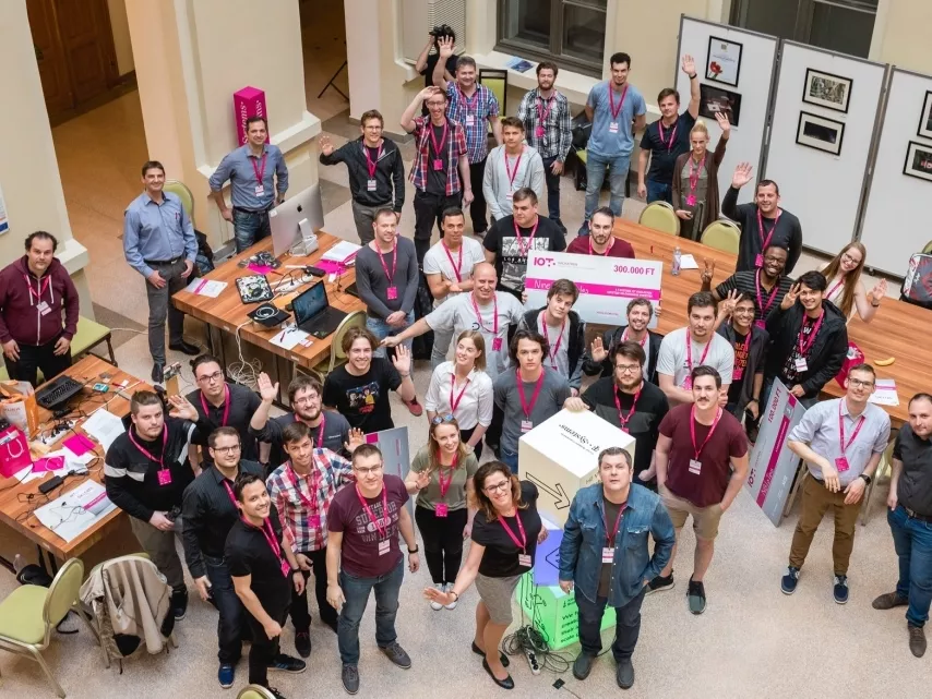 Megrendezték az első 24 órás IoT hackathont Szegeden