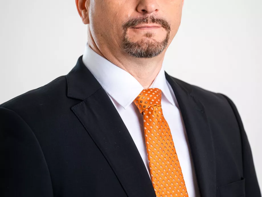 Új vezető érkezik a Bayer Construct élére