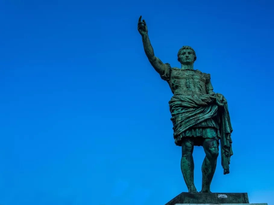5+1 vezetői tipp, ami a hadseregtől kezdve az úszómedencén át az open office-okig mindenhol bevethető