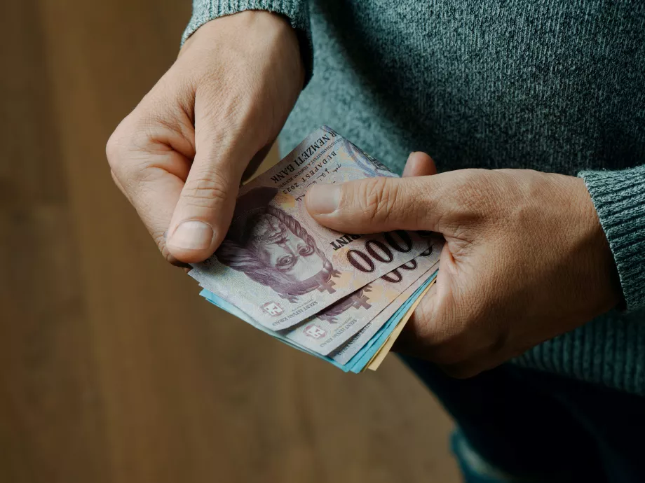 Kutatás: az azonnali bérhozzáférés segítheti az alacsony keresetű dolgozók pénzügyi tudatosságát