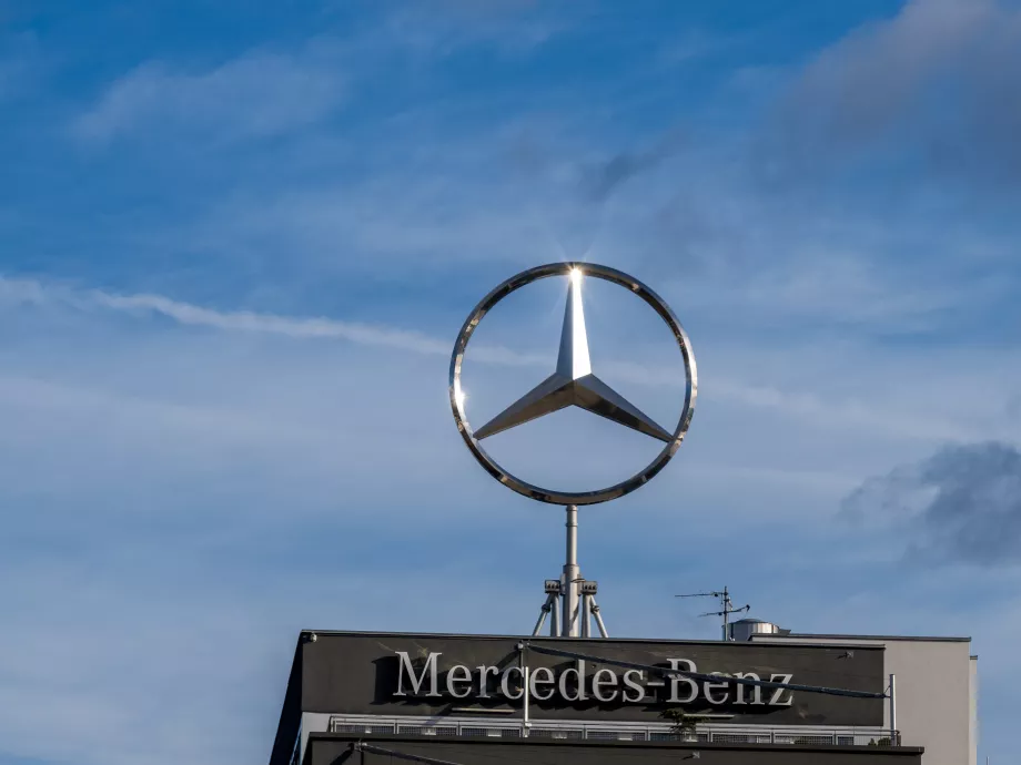 Bővül a kecskeméti Mercedes-Benz gyár