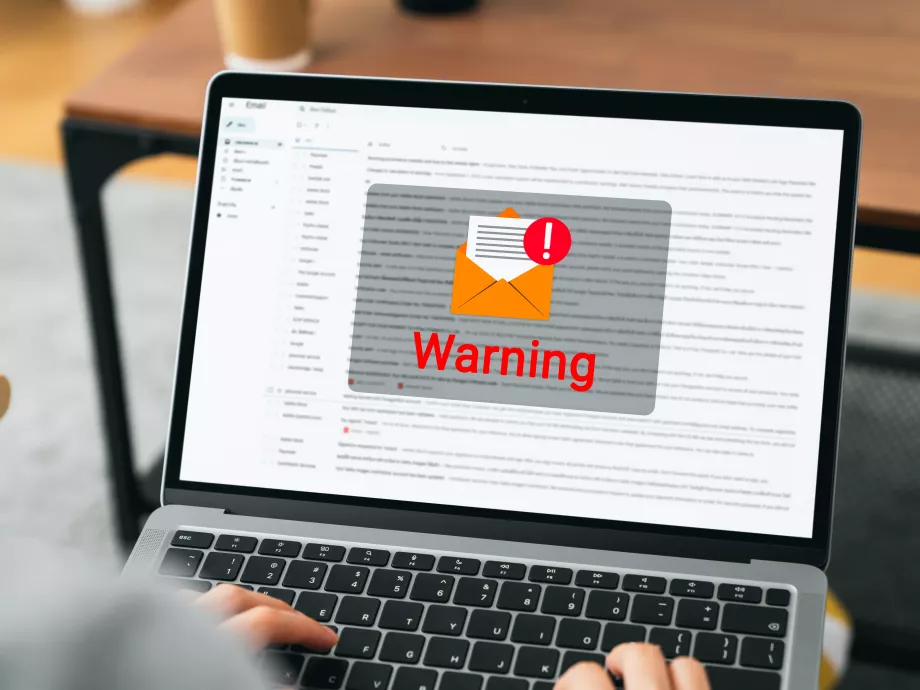 6 tipp, hogy ne kerülj bajba, ha céges laptopról dolgozol