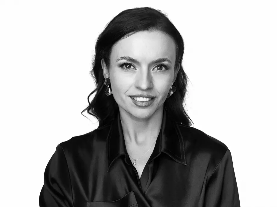 "Egy nő se érezze azt, hogy a gyerekvállalás derékba töri a karrierjét, és akár a munkában, akár a magánéletben kompromisszumokat kell kötnie".