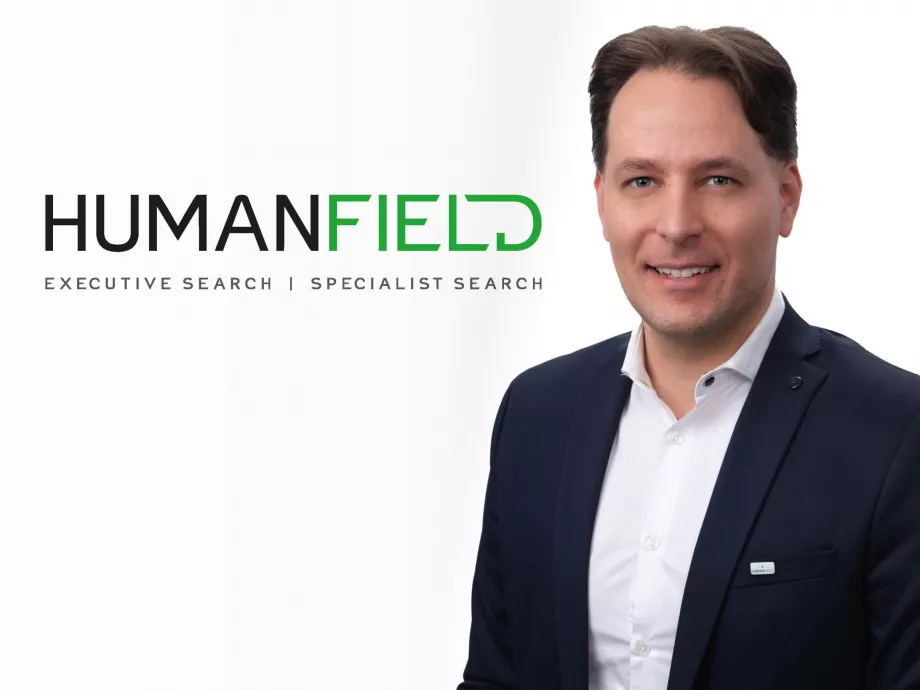 Sikertörténet: juniorból ügyvezető igazgató, tíz éve a HumanFieldnél