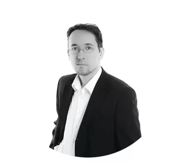 A k&eacute;pen ember, Emberi arc, szem&eacute;ly, nyakkendő l&aacute;that&oacute;

Automatikusan gener&aacute;lt le&iacute;r&aacute;s