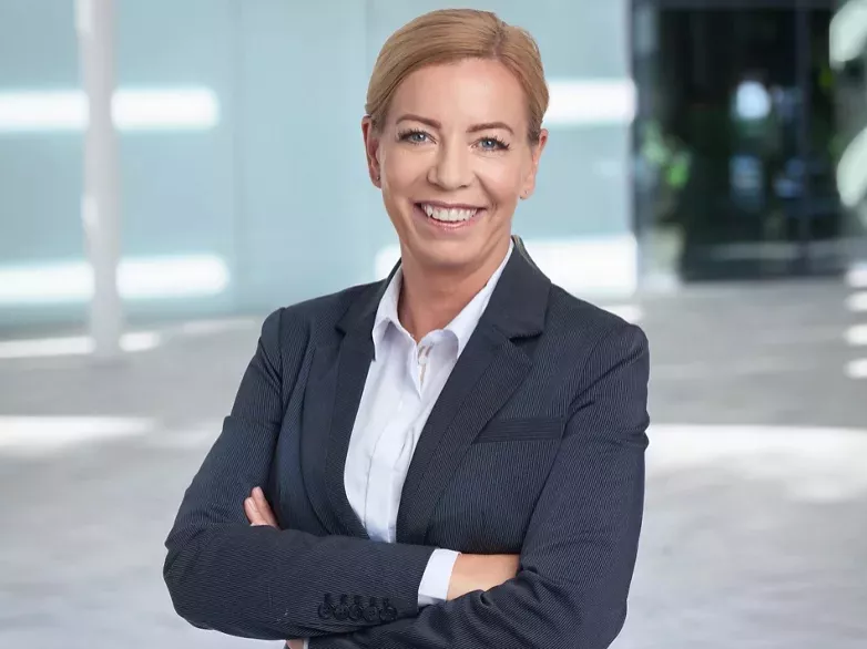 Női vezérigazgatóval erősít a KPMG: Rakó Ágnes az új
CEO